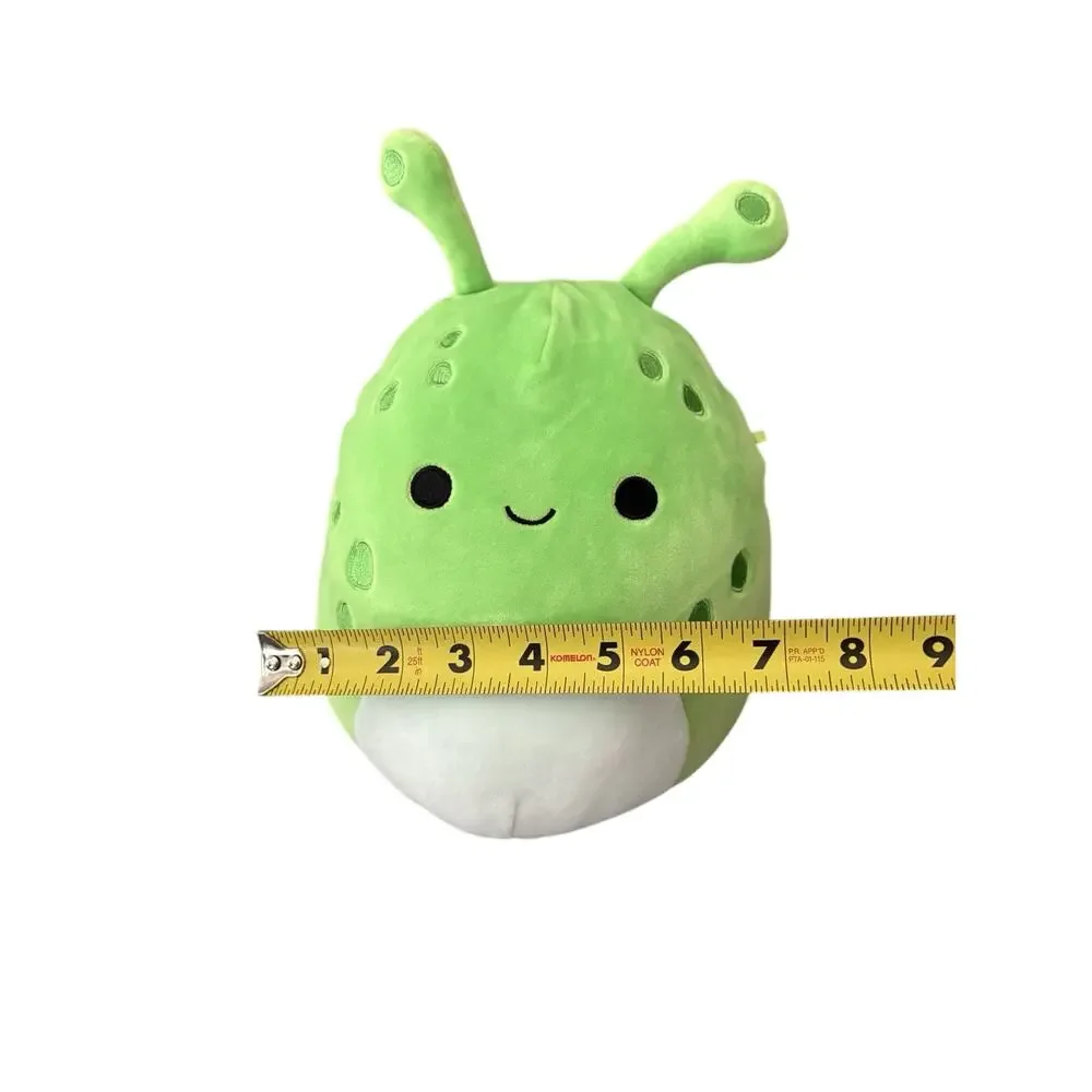 SQUISHMALLOWS 8” Green FINN Slug Space Alien Jazwares